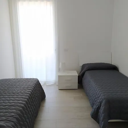 F2 - Viking Apartment *